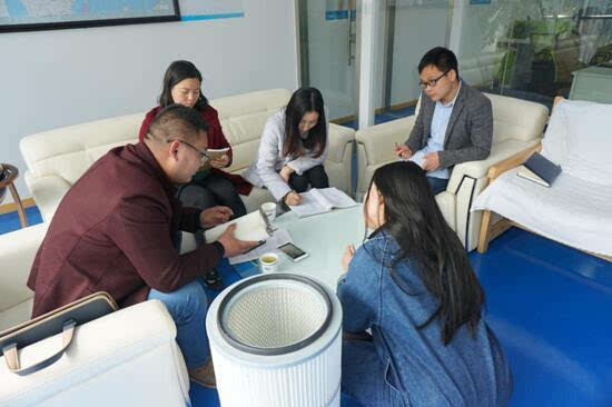 行業巨頭與涂裝設備工廠店合作，探索電商服務新路徑